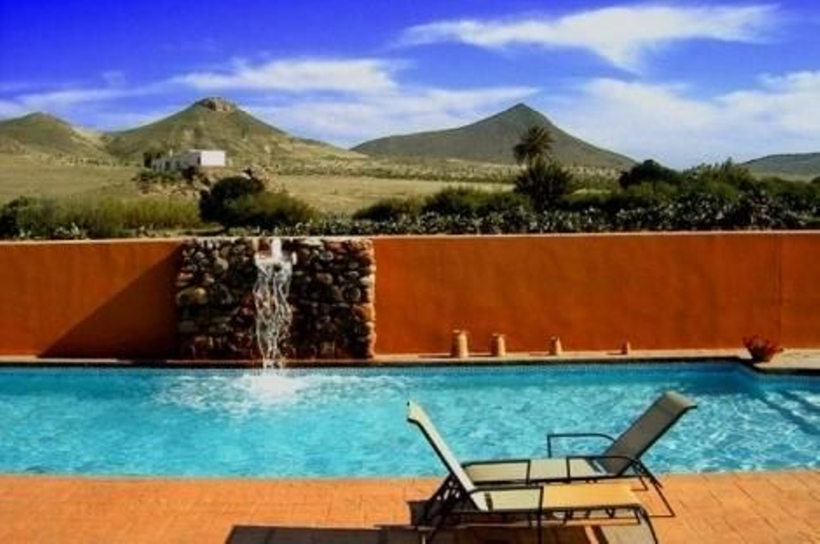 Exterior del hotel Boutique Spa en pleno Cabo de Gata.