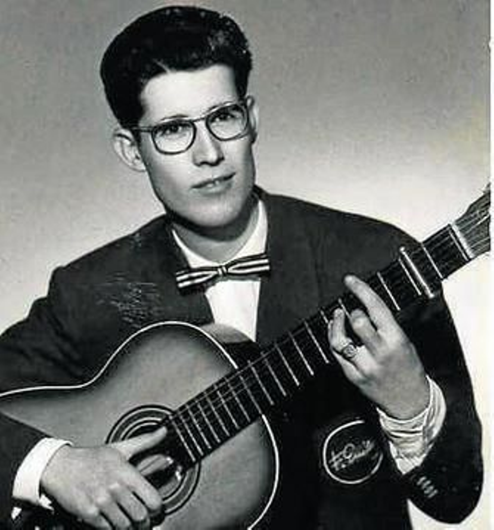 La leyenda viva de Francis Guitar