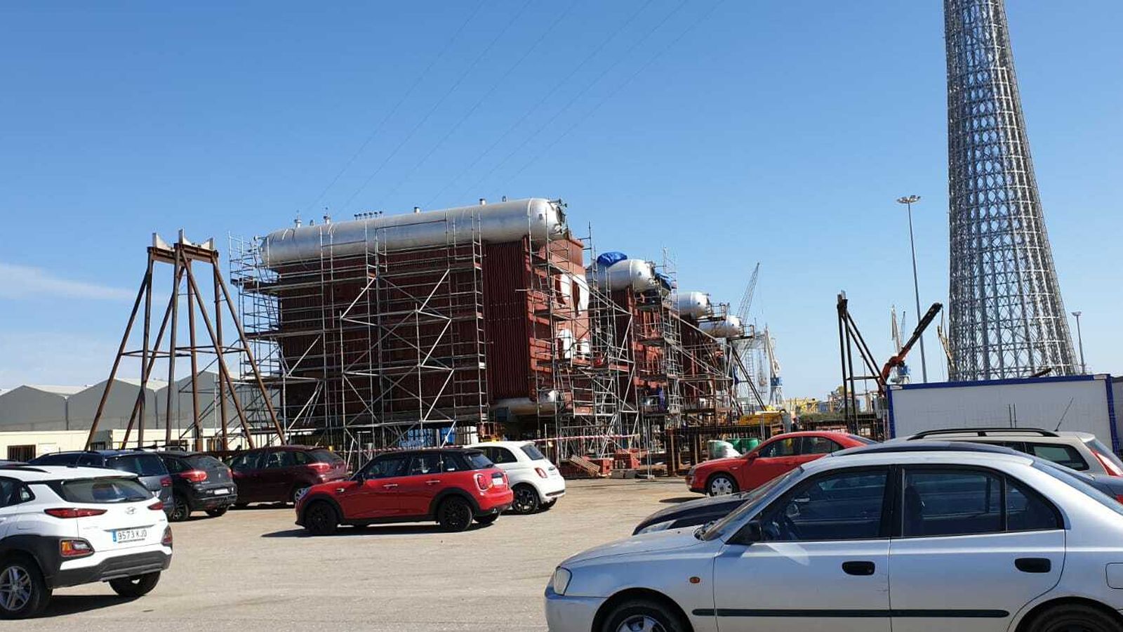 Las calderas tienen nueve metros de alto.