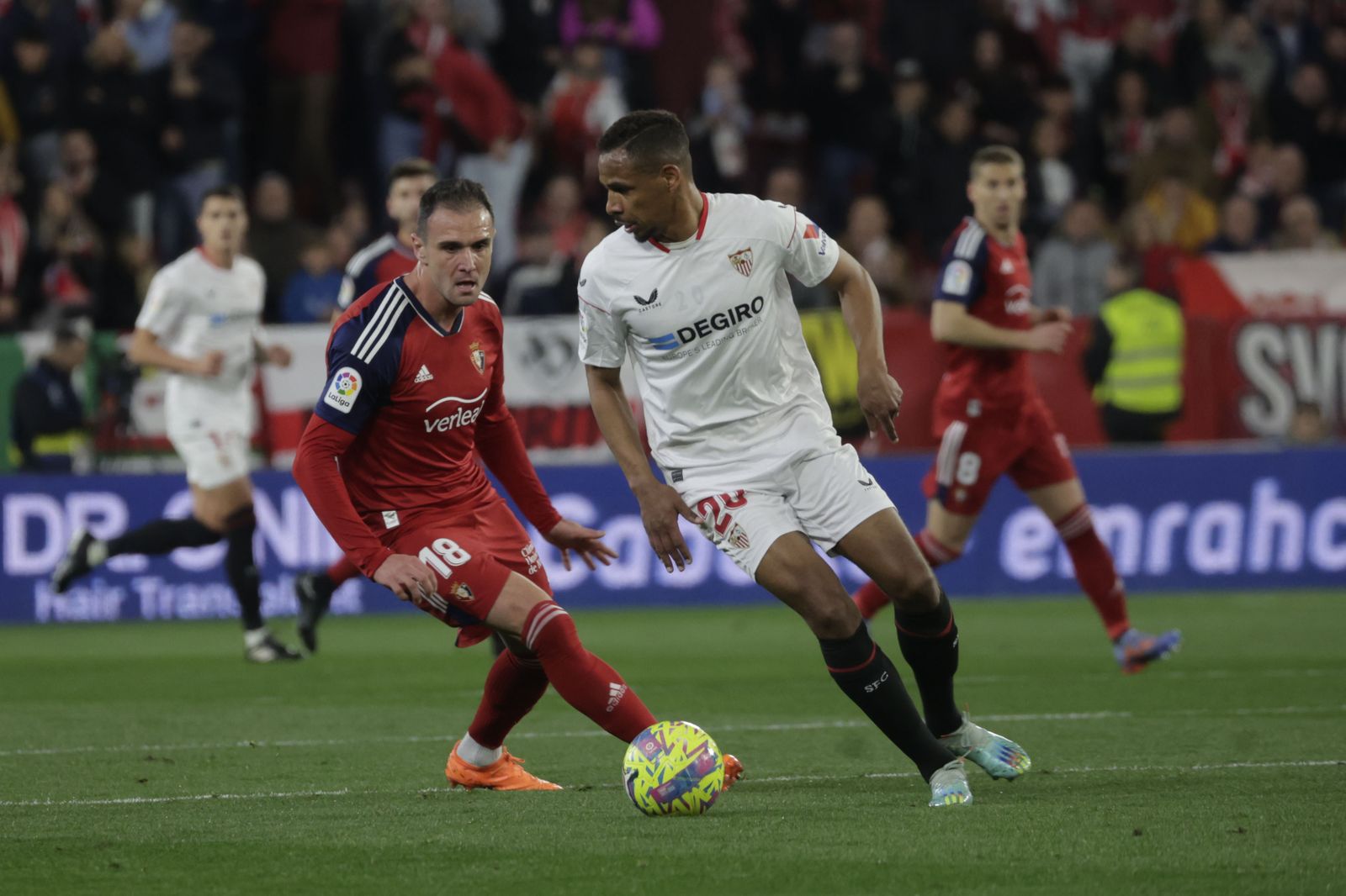 Fernando Reges, en el partido ante Osasuna tras el que fue expulsado.