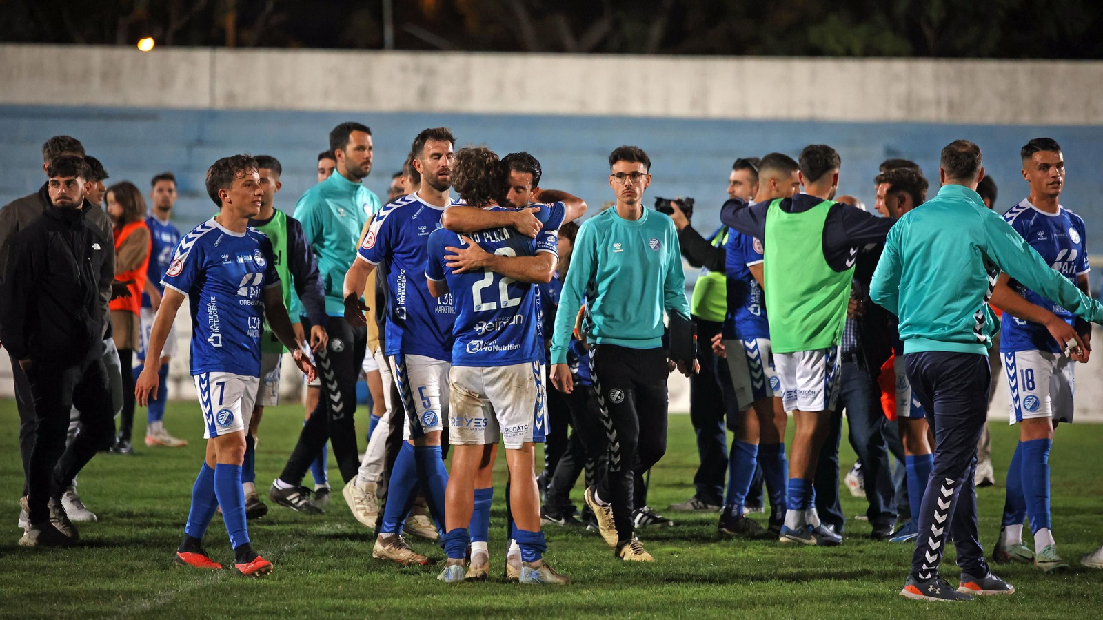 Imágenes del Xerez DFC contra la Deportiva Minerva en el Pedro Garrido de Jerez
