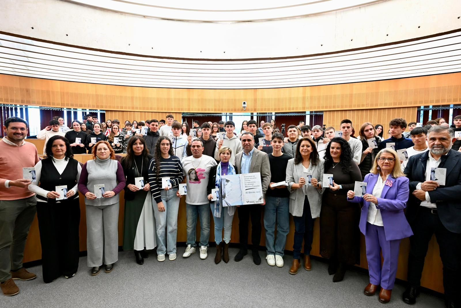 Imagen de la entrega de premios del concurso de microrelatos de la Diputación de Granada