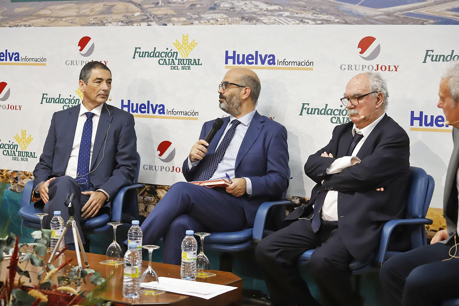 Jornada técnica Huelva a debate, 'Gestión del agua ante la escasez', de Huelva Información, Grupo Joly y Fundación Caja Rural del Sur