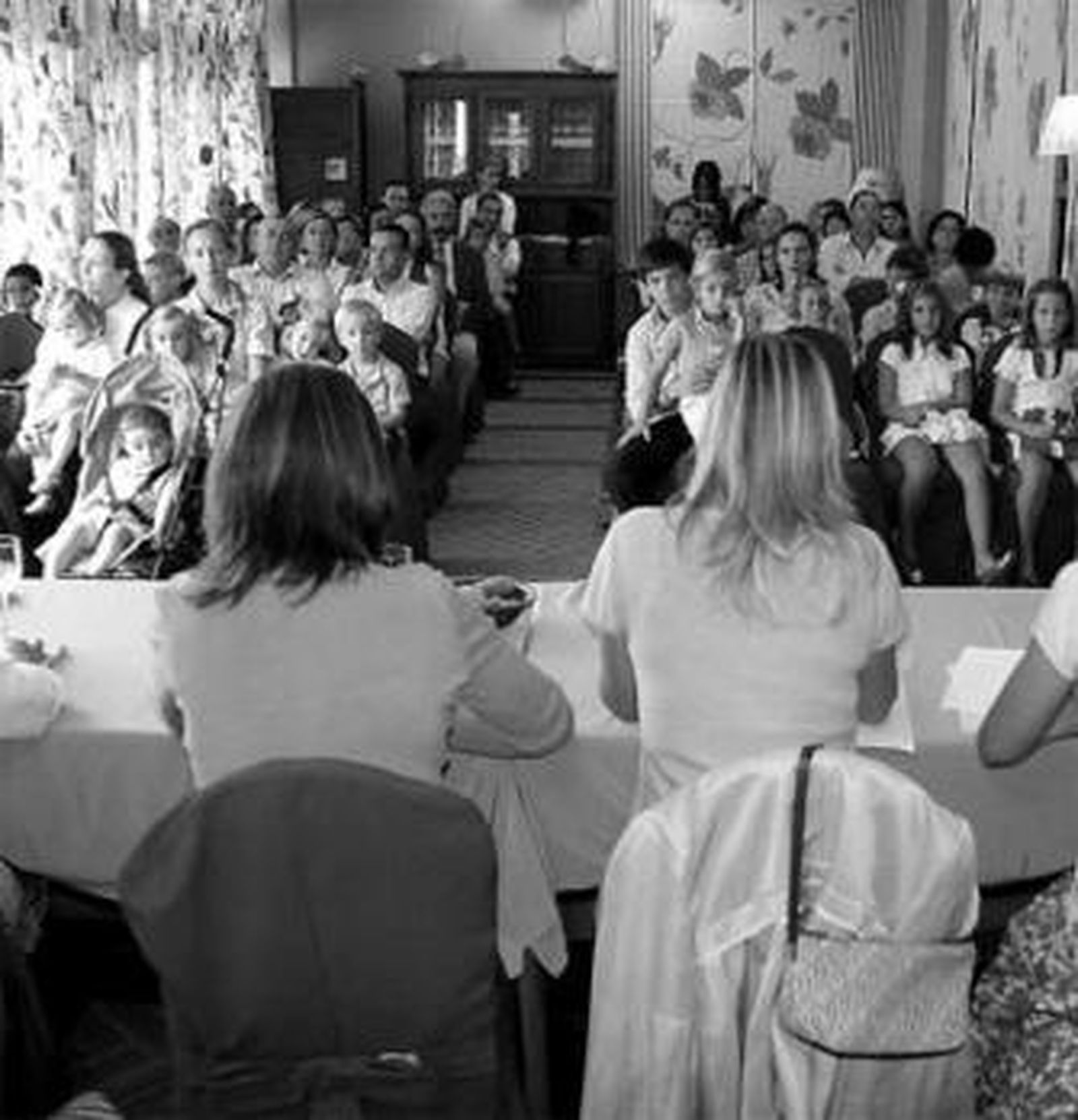 Un momento de la presentación ayer de la plataforma portuense.