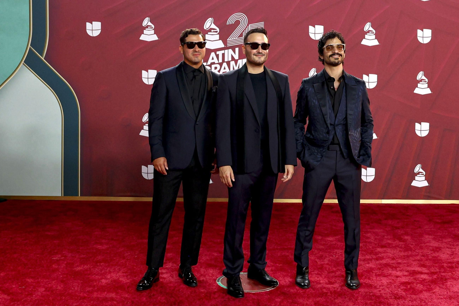 Todos los famosos, tendencias y curiosidades en la alfombra roja de la 25 edición de los Grammy Latinos