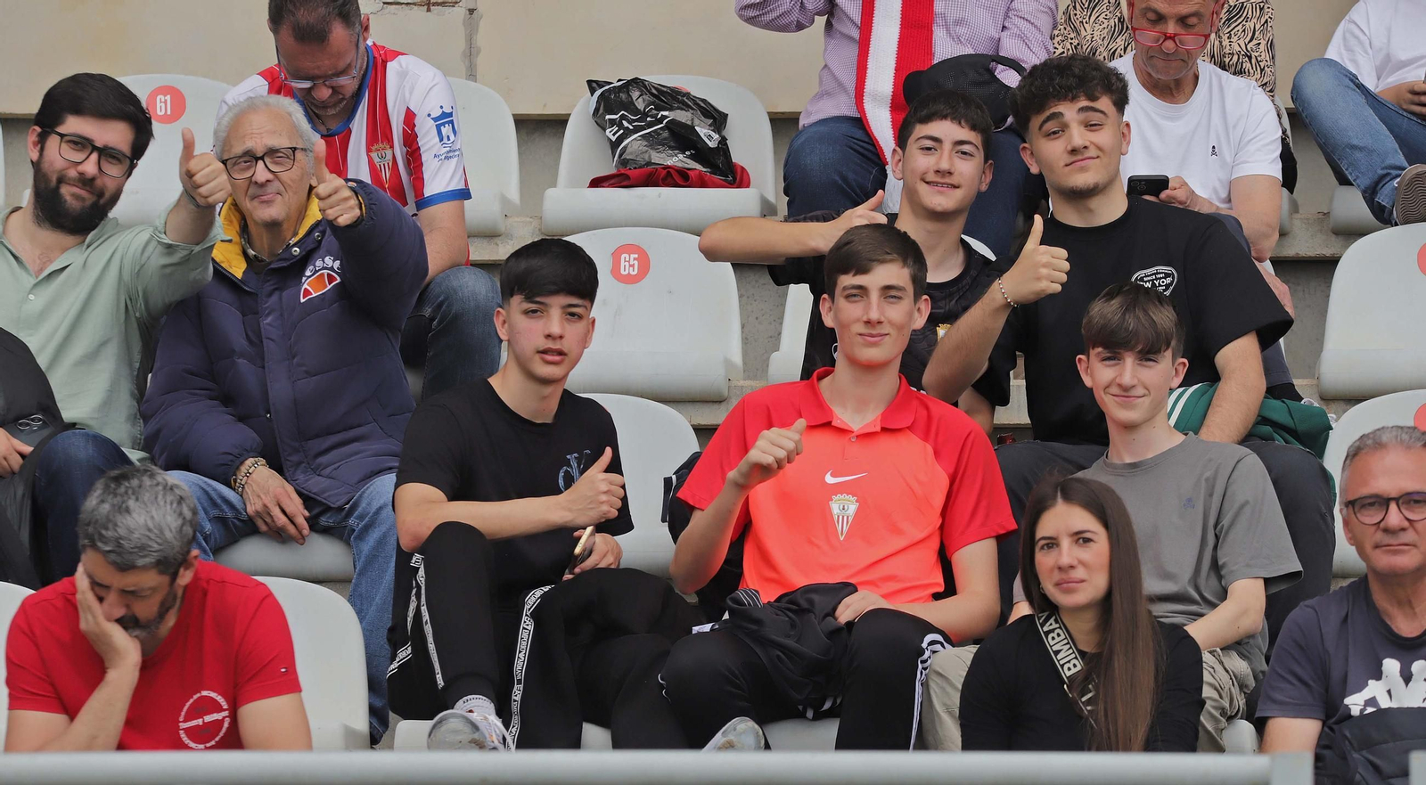 Búscate en el Nuevo Mirador durante el Algeciras CF - Alcorcón de Primera Federación