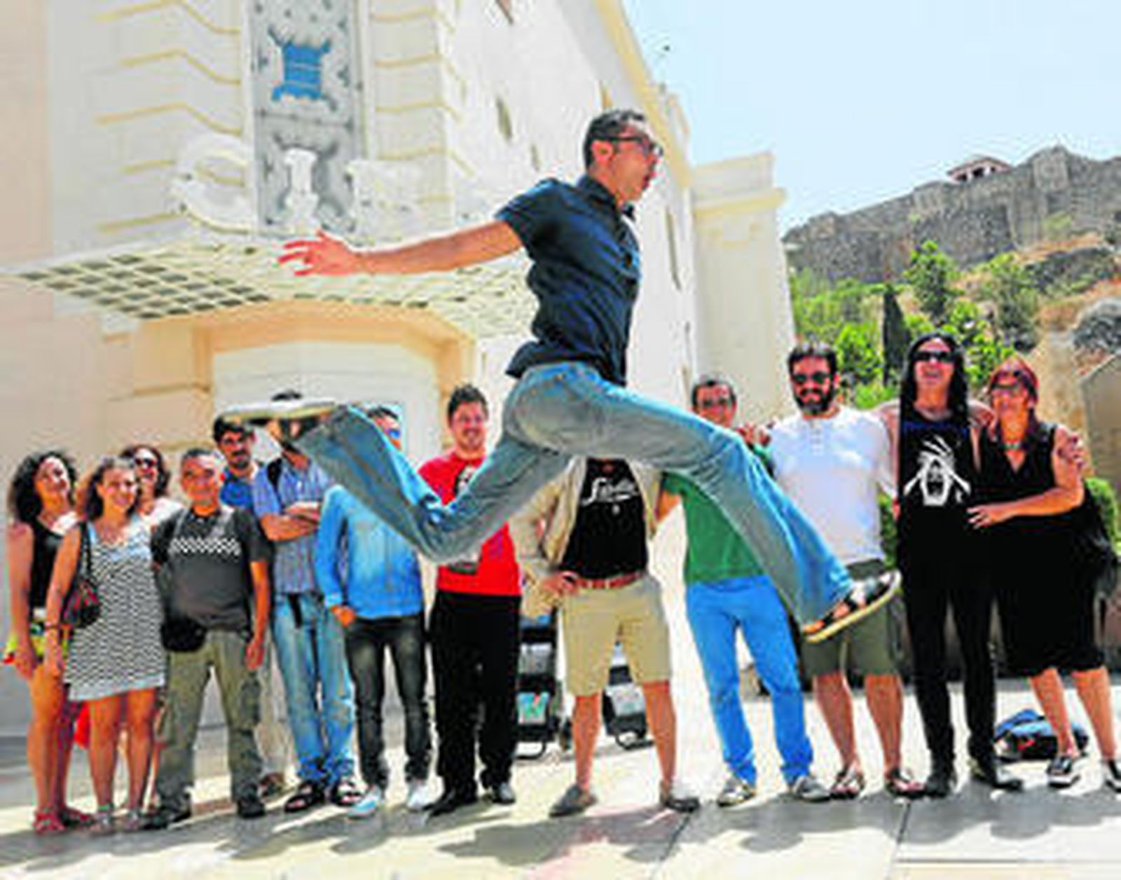 Realizadores, productores y miembros del equipo en la presentación del 'teaser' de la película