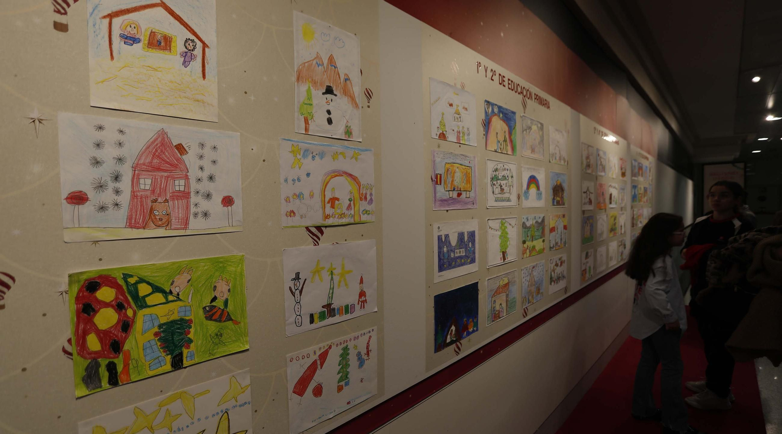 El Corte Inglés de Algeciras entrega los premios del concurso Dibuja y Pinta la Navidad