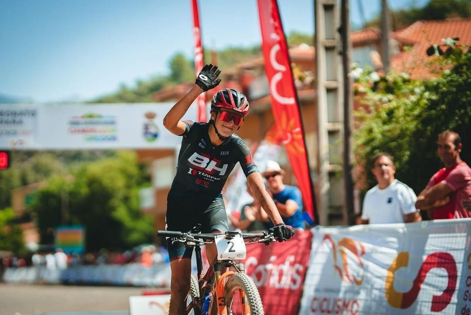 Natalia Fischer durante una carrera. Natalia Fischer durante una carrera.