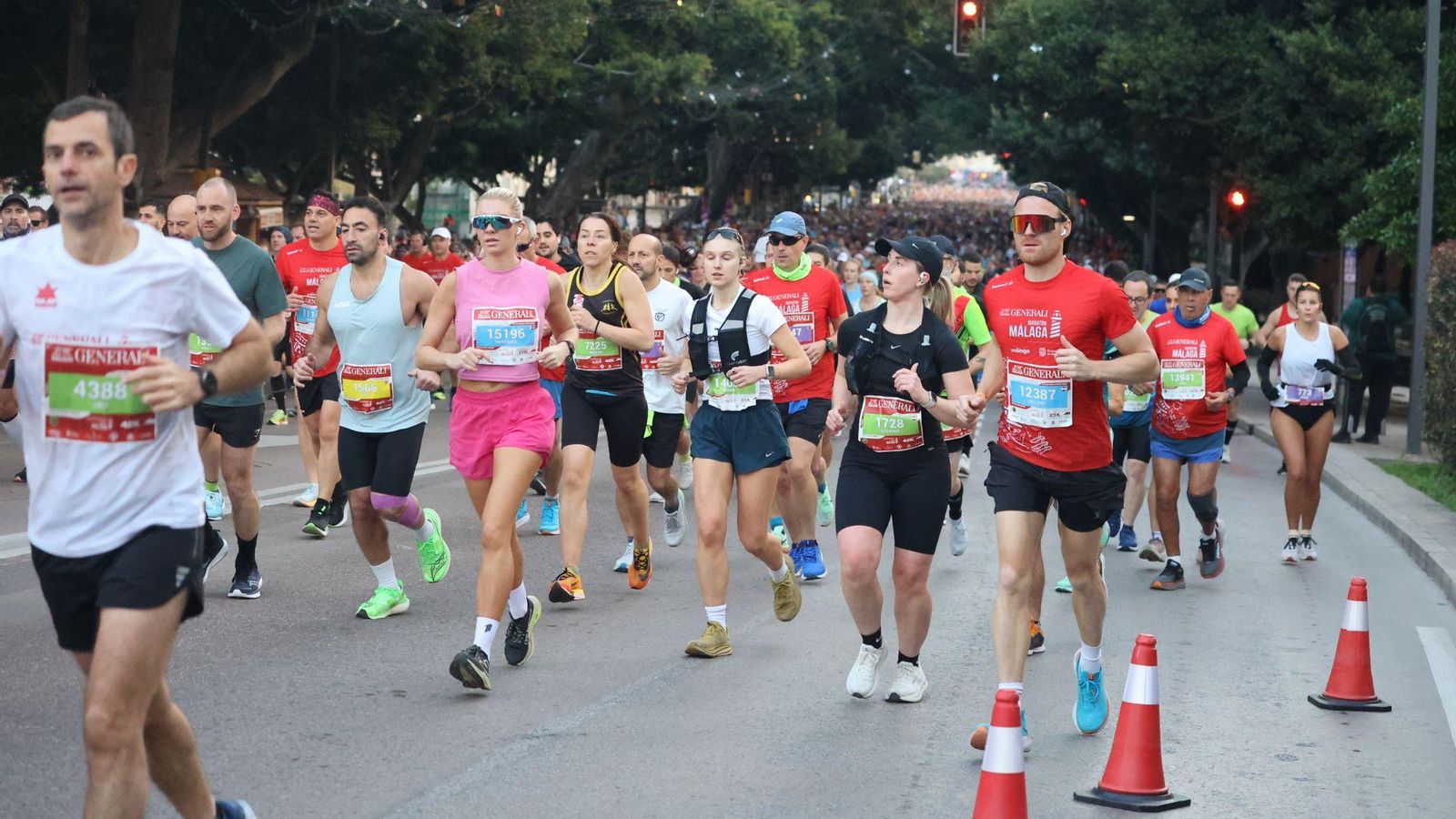 Las mejores fotos de la Maratón de Málaga 2024