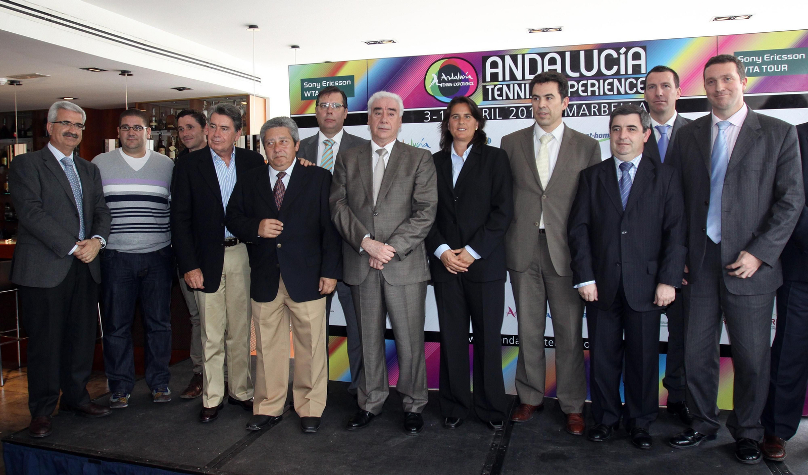 Las fotos de la vida de Manolo Santana