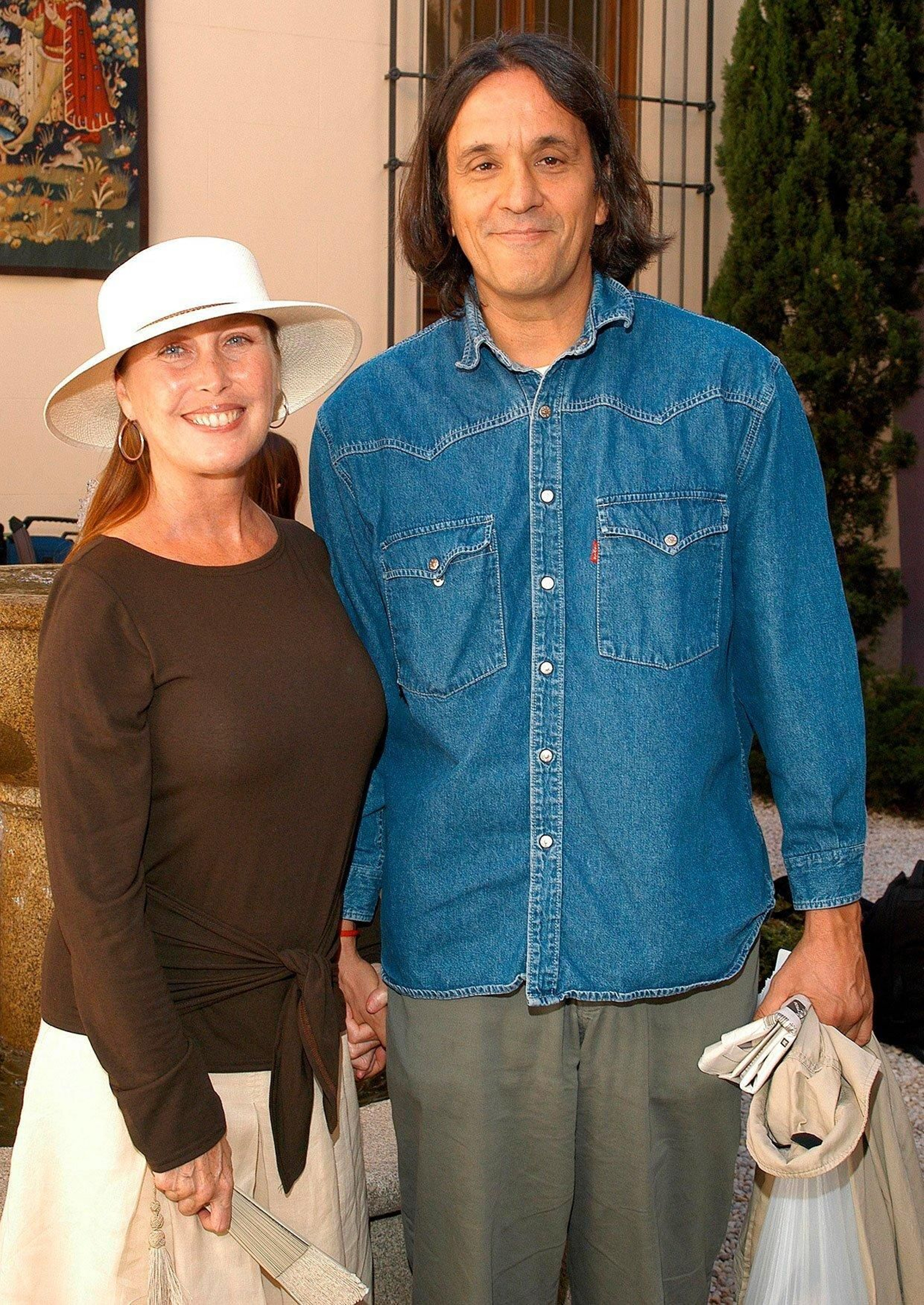 La actriz con su ex marido, el director de cine Manuel Iborra.