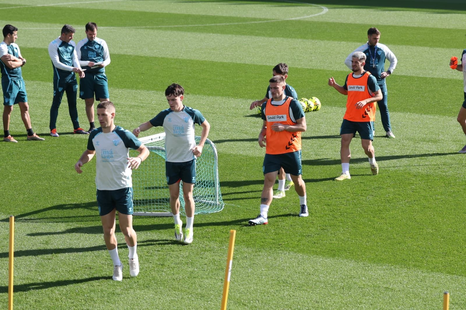 Funes, con fiebre y mascarilla pero al pie del cañón