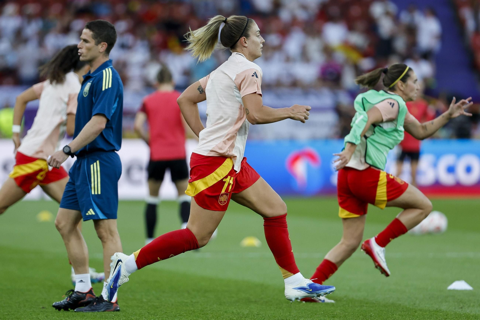 Las mejores imágenes de la semifinal Alemania - España de la Eurocopa femenina
