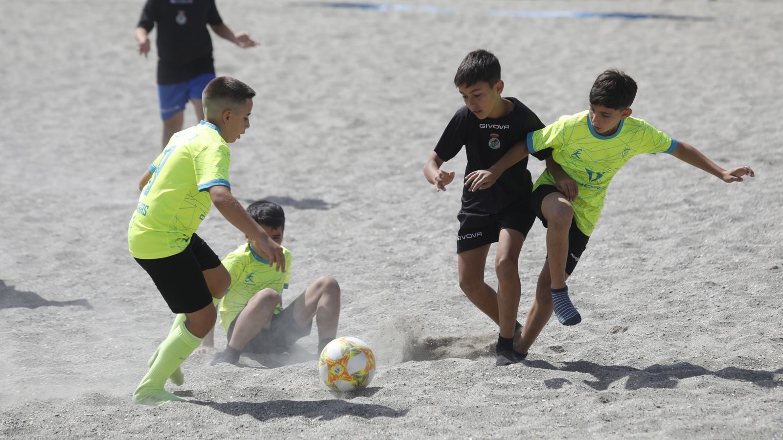 Las fotos de la III Copa Provincial de fútbol playa Ciudad de La Línea
