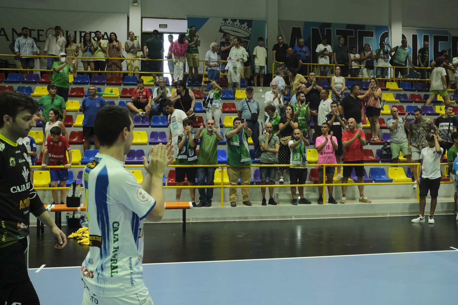 La fiesta del ascenso del BeSoccer UMA Antequera, en imágenes