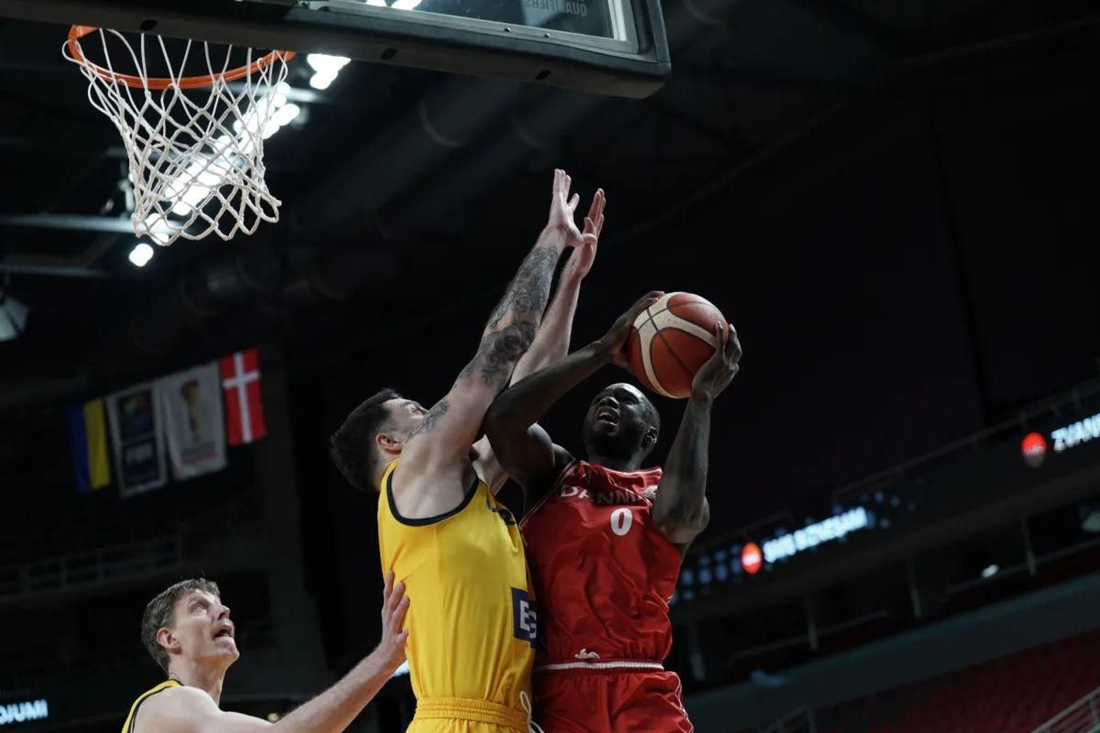 8 puntos de Marcus Moller con Dinamarca