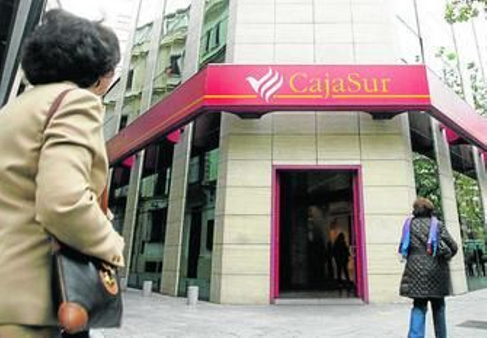 Exterior de la oficina de Ronda de los Tejares.