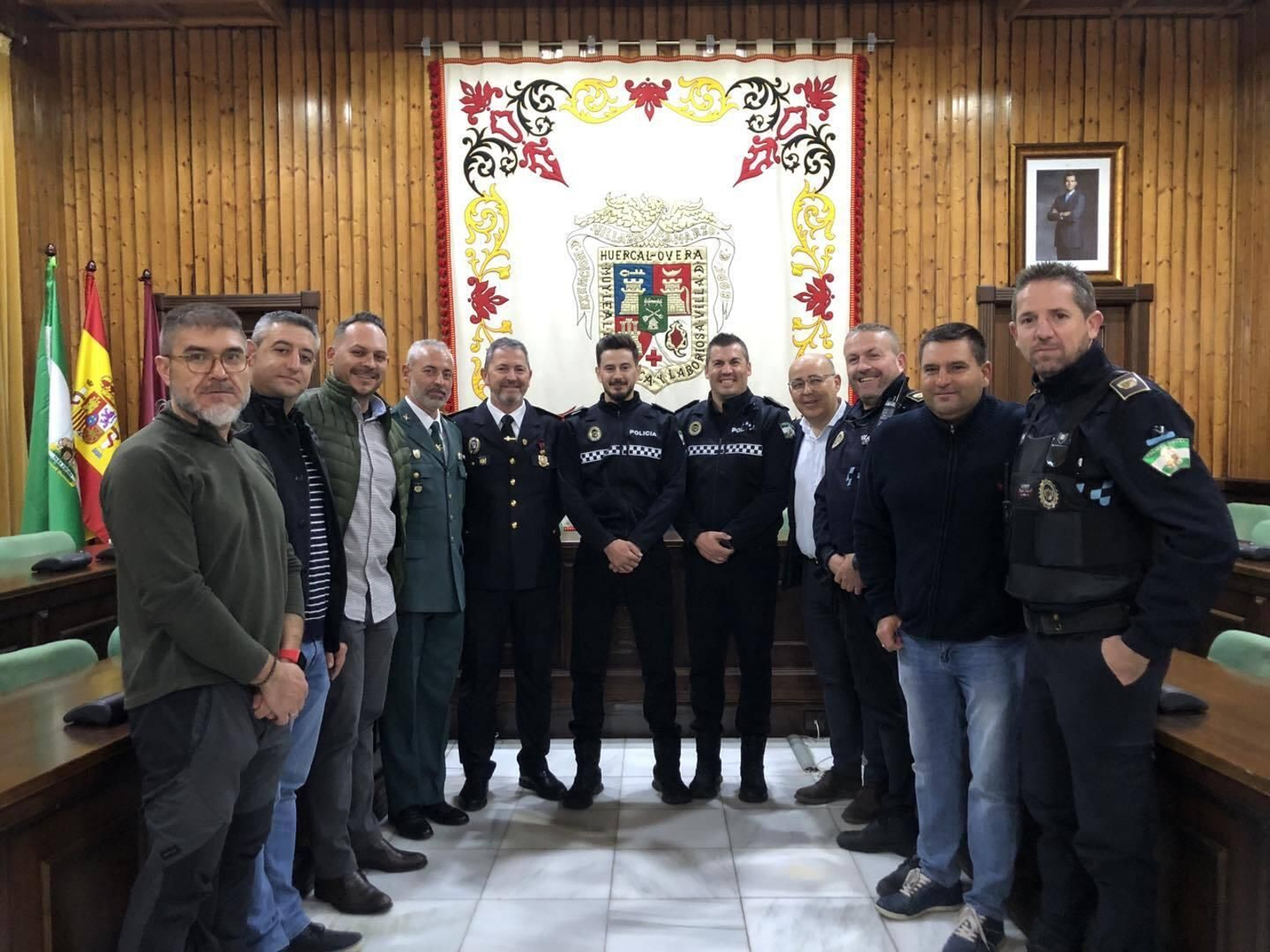 A los dos agentes que se acaban de incorporar a la plantilla en 2023 se sumarán dos más.