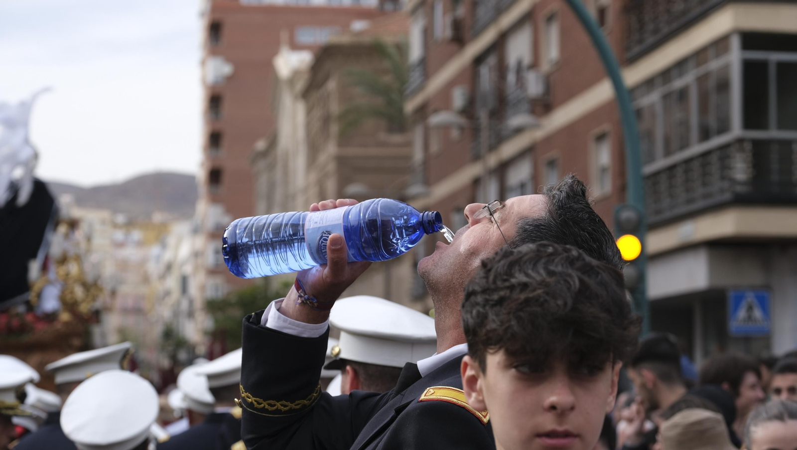 La procesión de Coronación en Almería, en imágenes