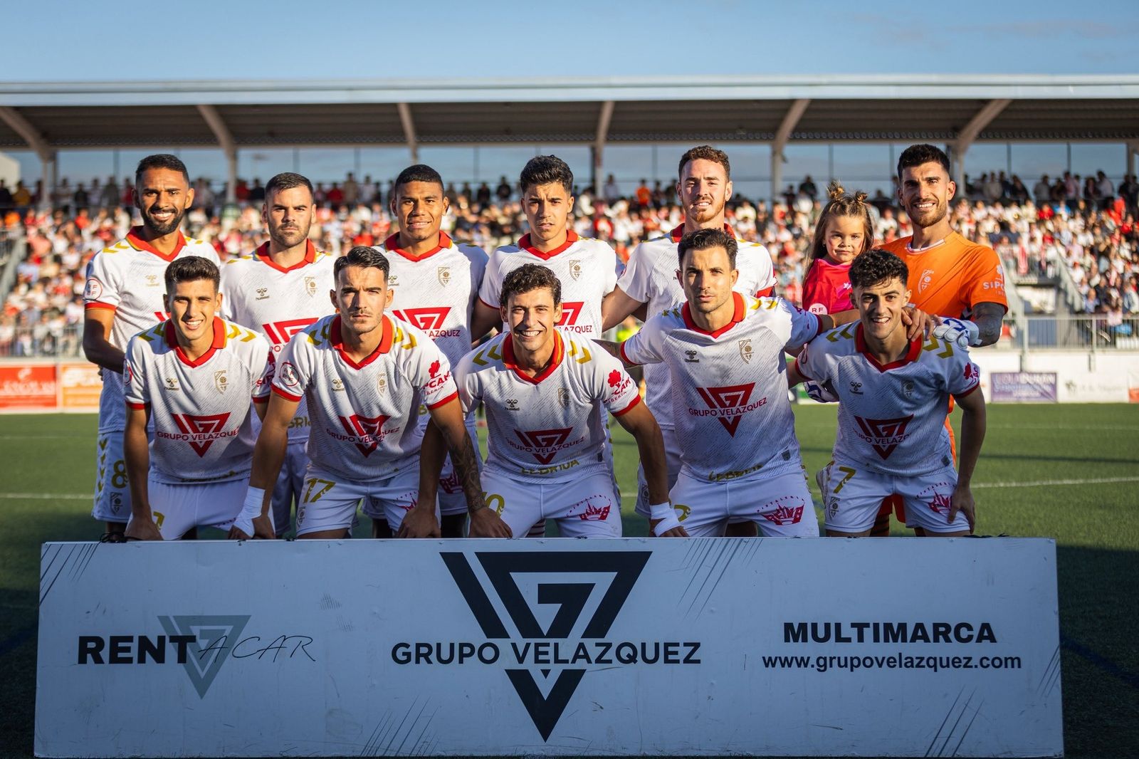 Formación inicial que presentó el Antoniano contra el Real Avilés.