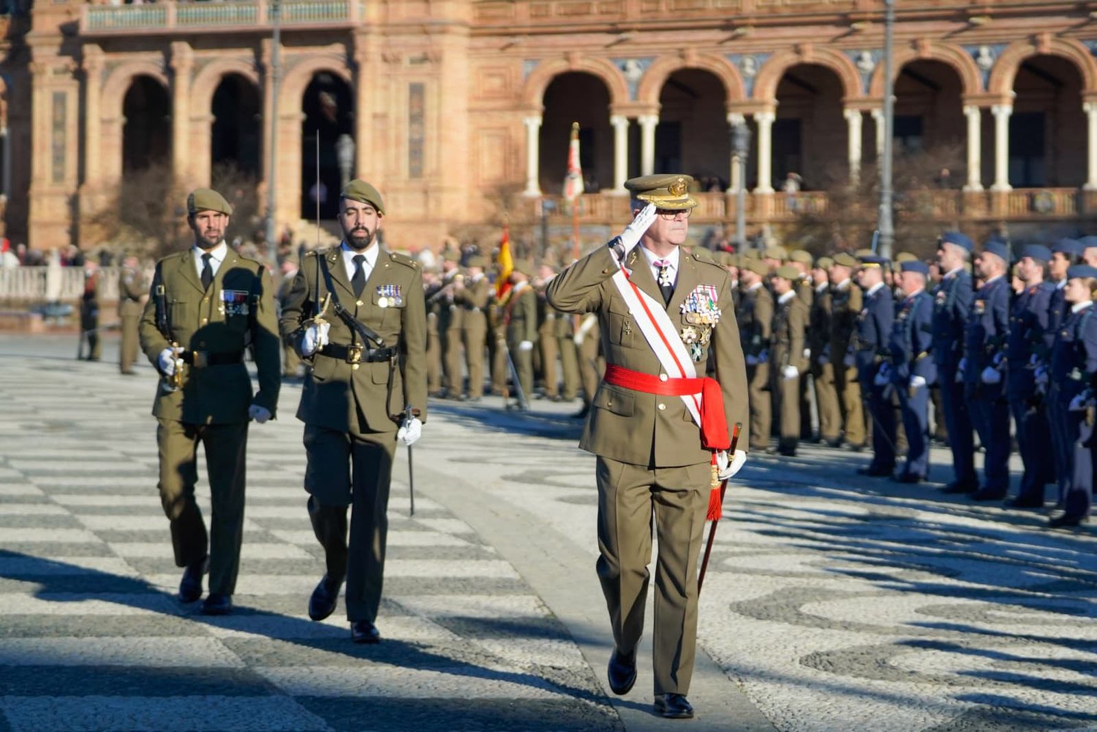 Las fotos de la Pascua Militar en Sevilla