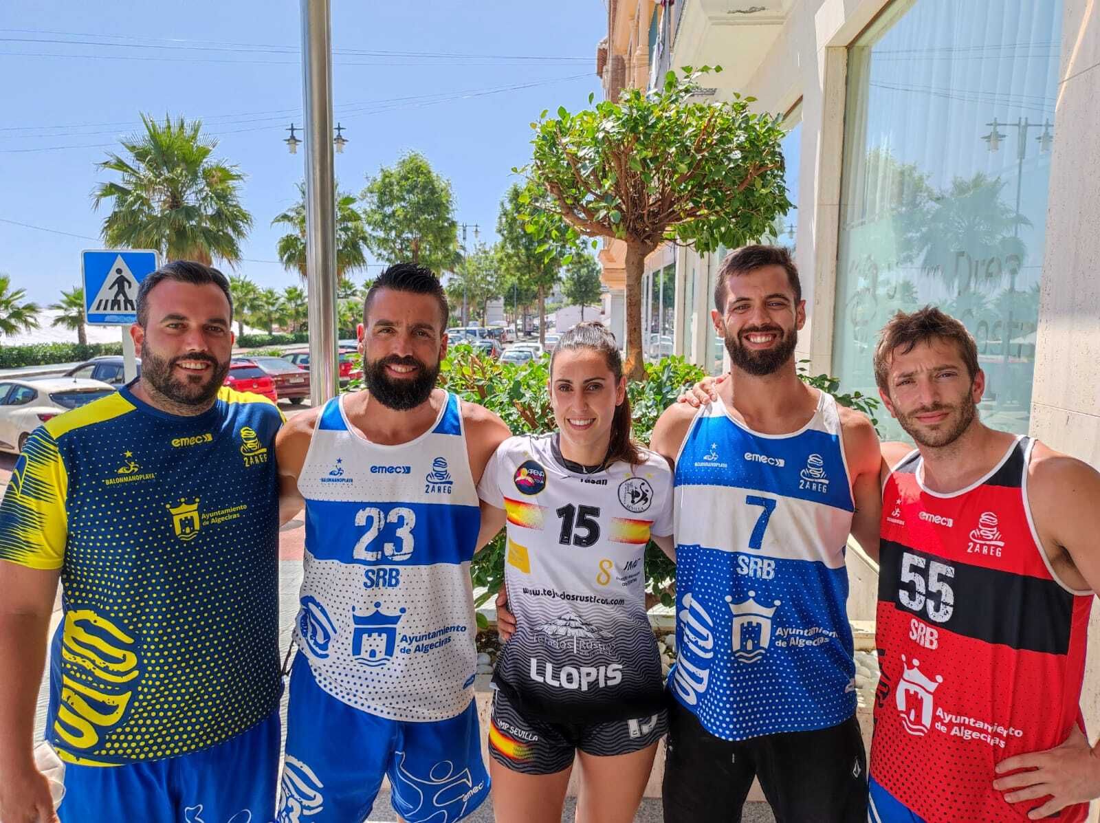 Pedro Soria, Alberto Arias, Laura Gil, Gonzalo Cervera y Julio Serra, en Torrox