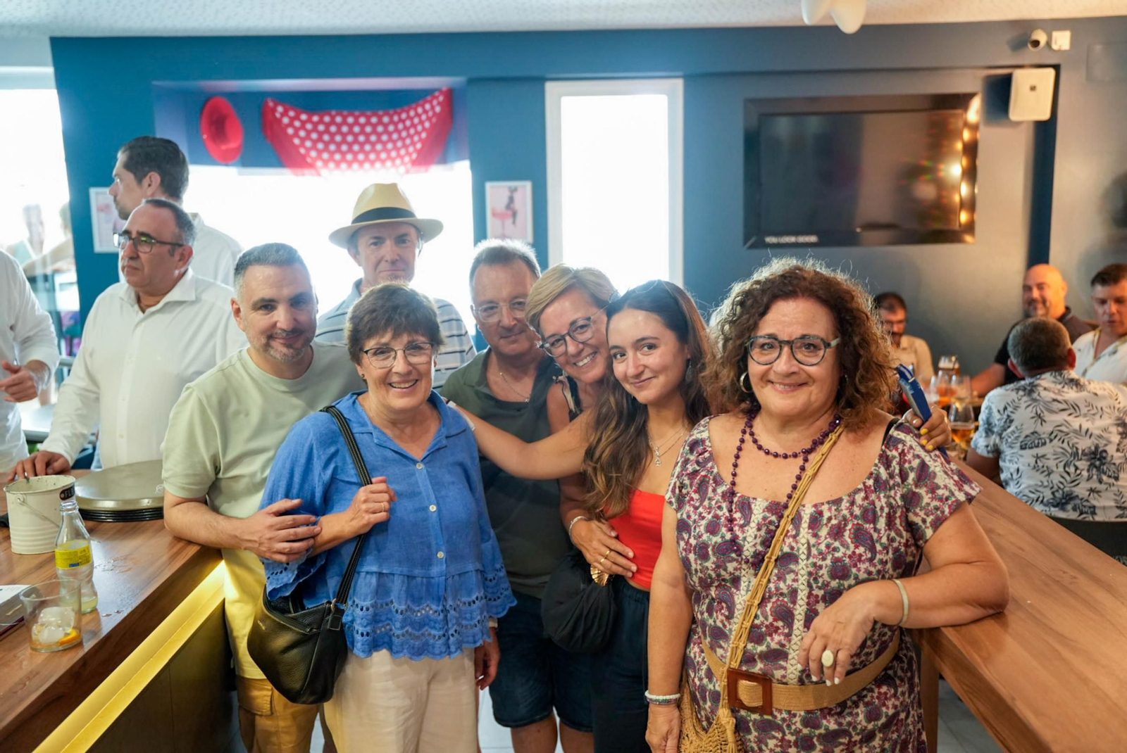 Los almerienses disfrutan del miércoles en la feria de día