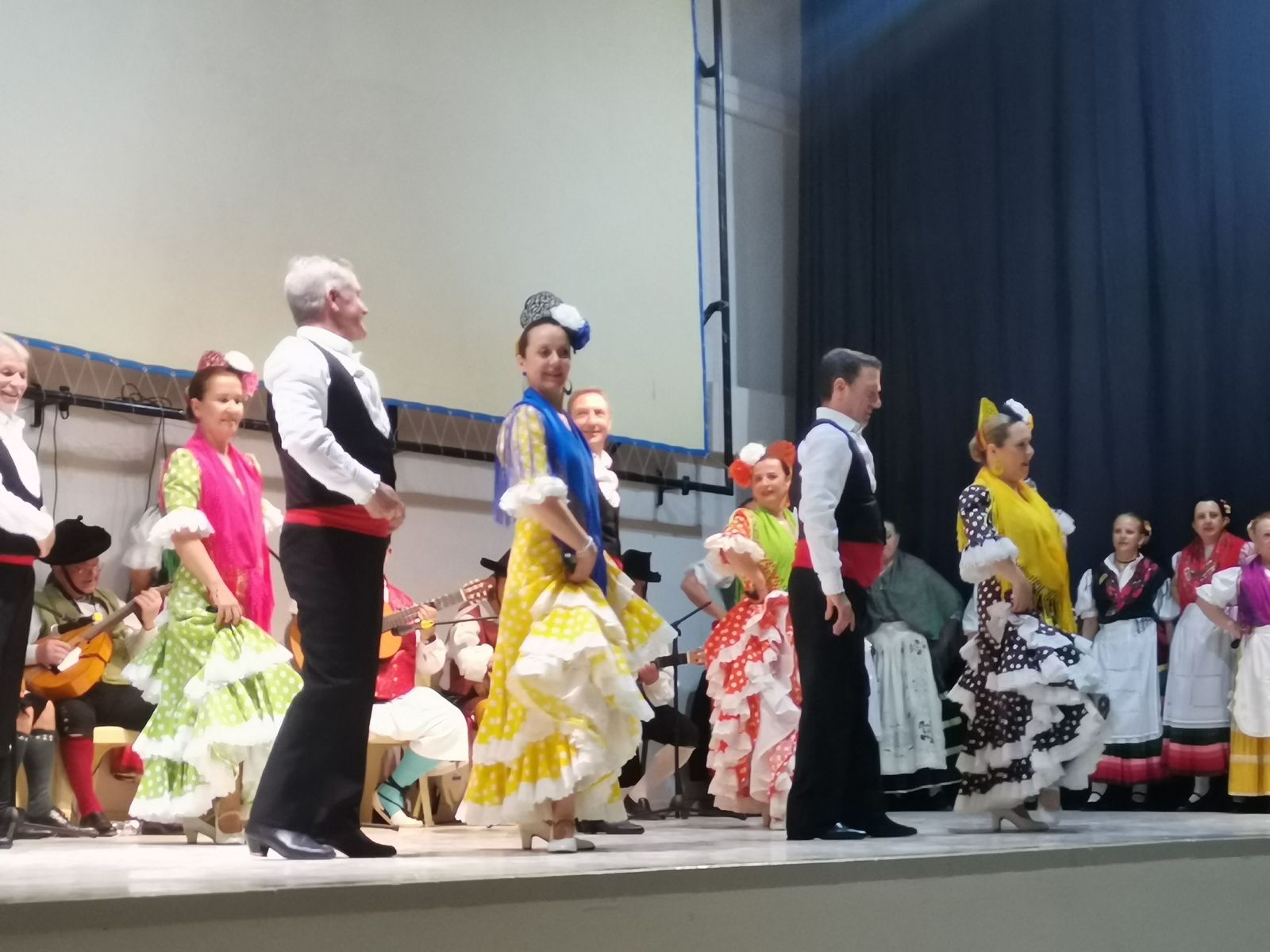 Fandanguillos, soleares y parrales animan a los reos de ‘El Acebuche’