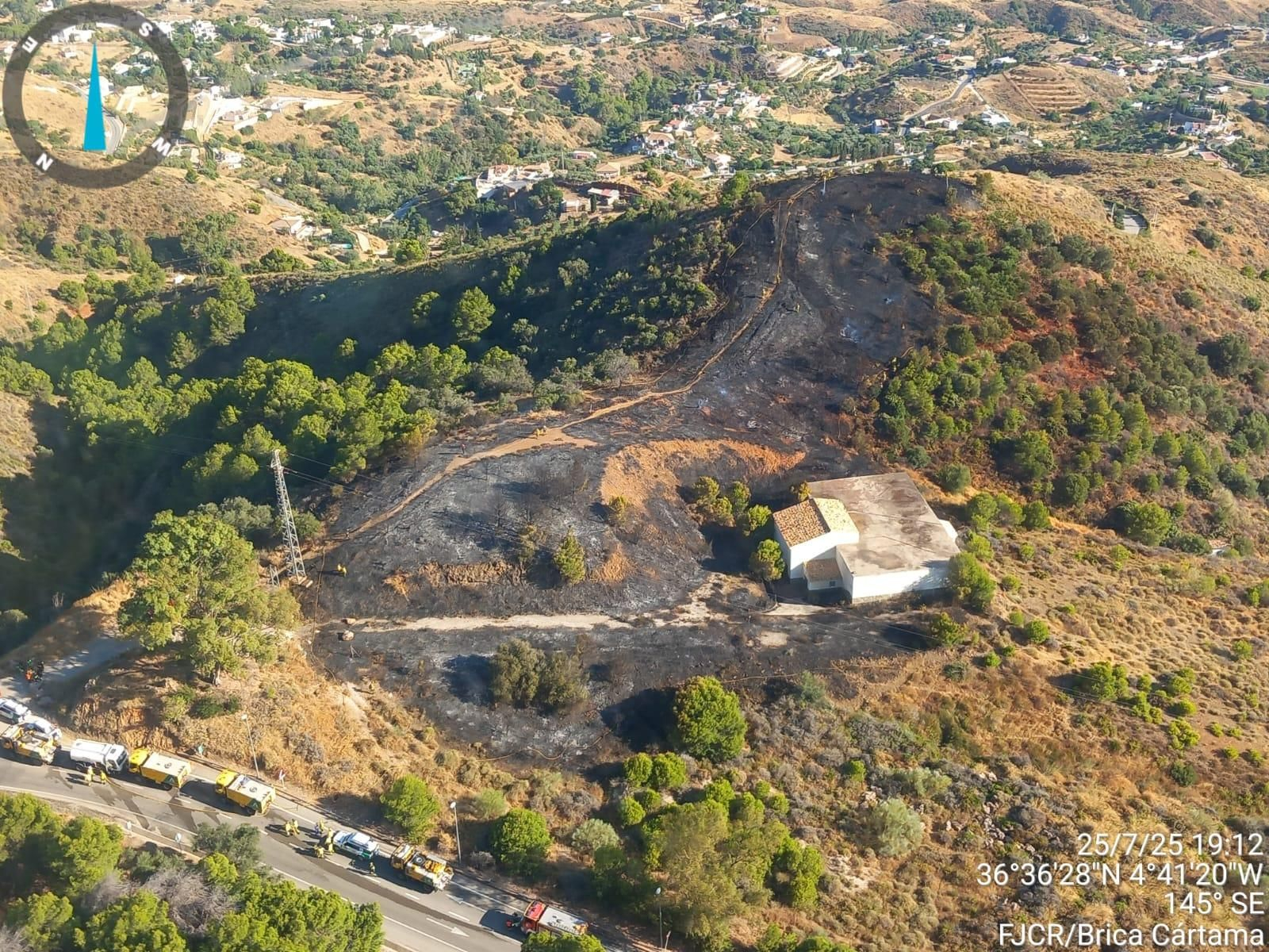 Área afectada por el incendio forestal en Mijas, en el paraje Valtocado.