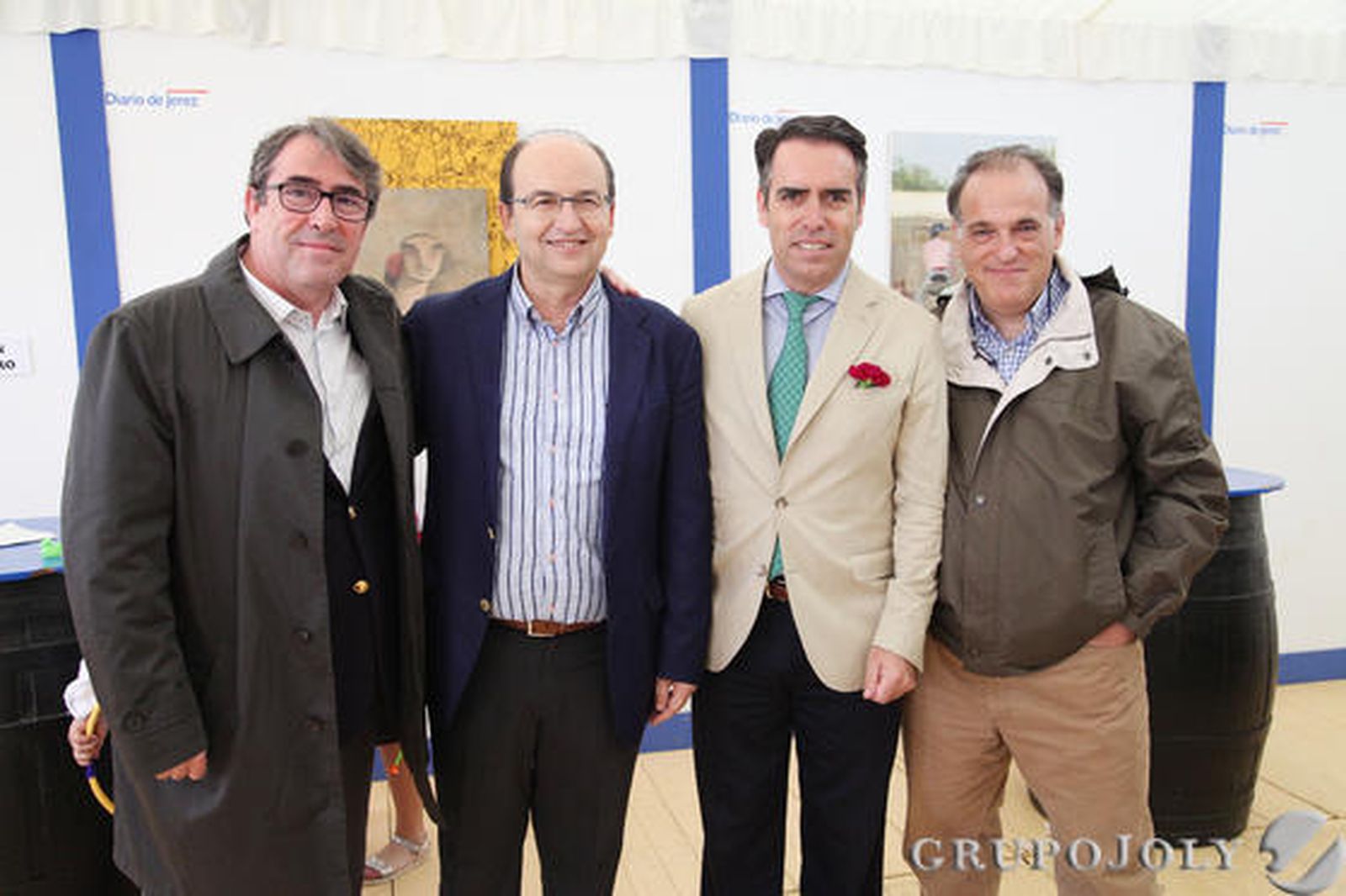 Jorge Pérez, secretario general de la Real Federación Española de Fútbol; junto a José Castro, presidente del Sevilla FC; Rafael Navas y Javier Tebas, presidente de la Liga de Fútbol Profesional.

Foto: Vanesa Lobo