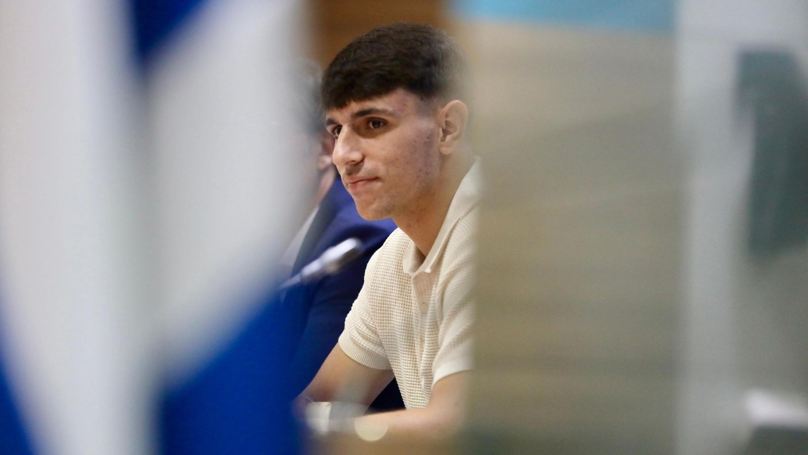 La renovación de Izan Merino y el balance de mercado de Loren, en fotos