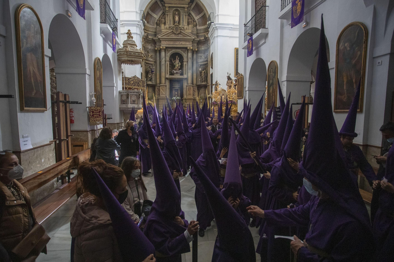 Las imágenes de la cofradía de Columna en la Semana Santa de Cádiz 2022