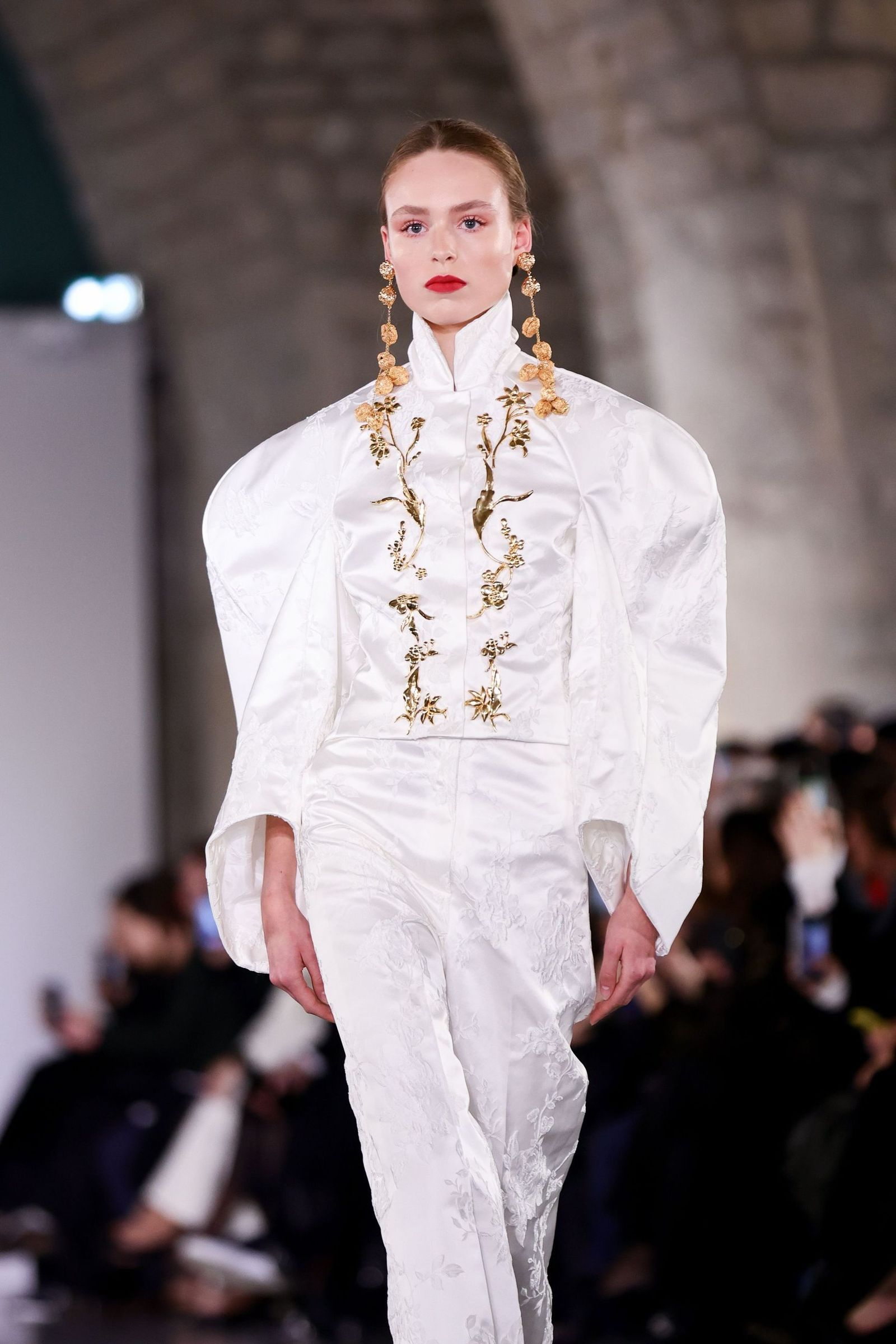 Juana Martín conquista París con su nueva colección, Presagio