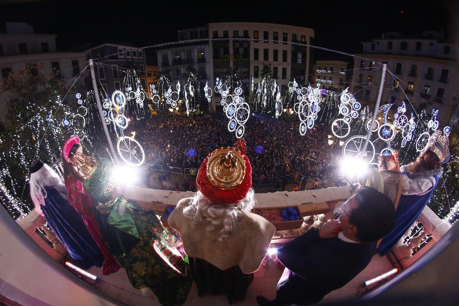 Derroche de emociones en la noche de los niños