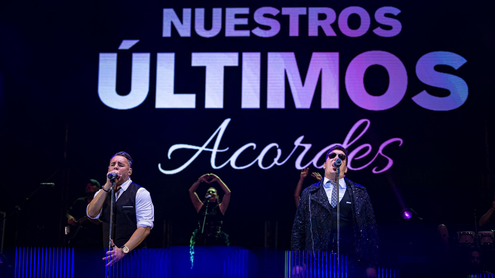 Las imágenes del concierto de despedida de Andy&Lucas en el muelle de Cádiz