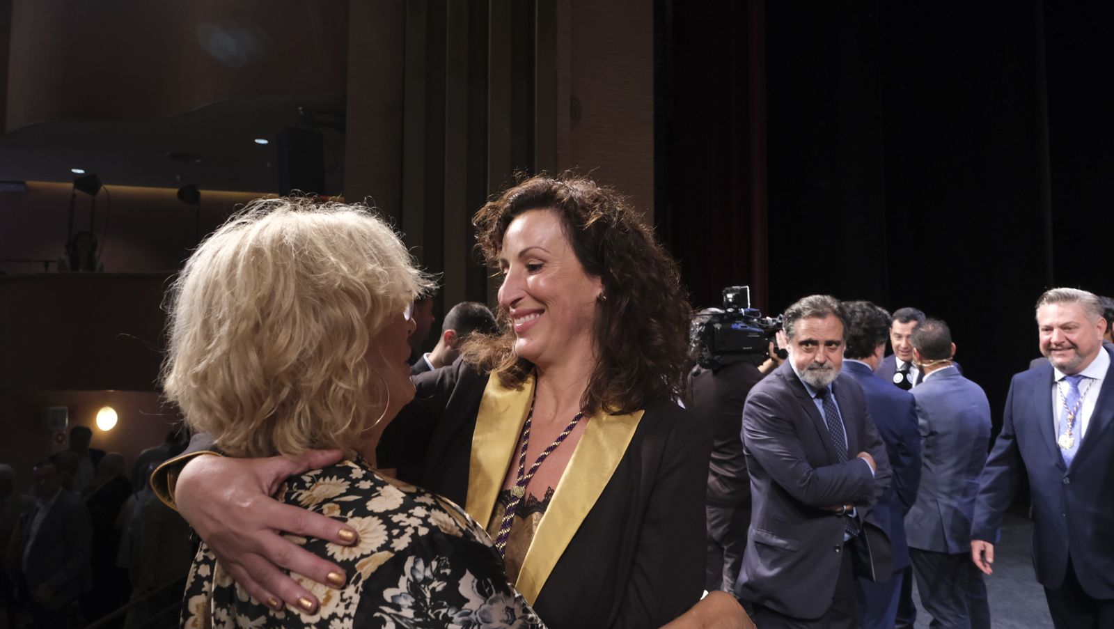 Imágenes de la investidura como Alcaldesa de Almería, de María del Mar Vázquez Agüero