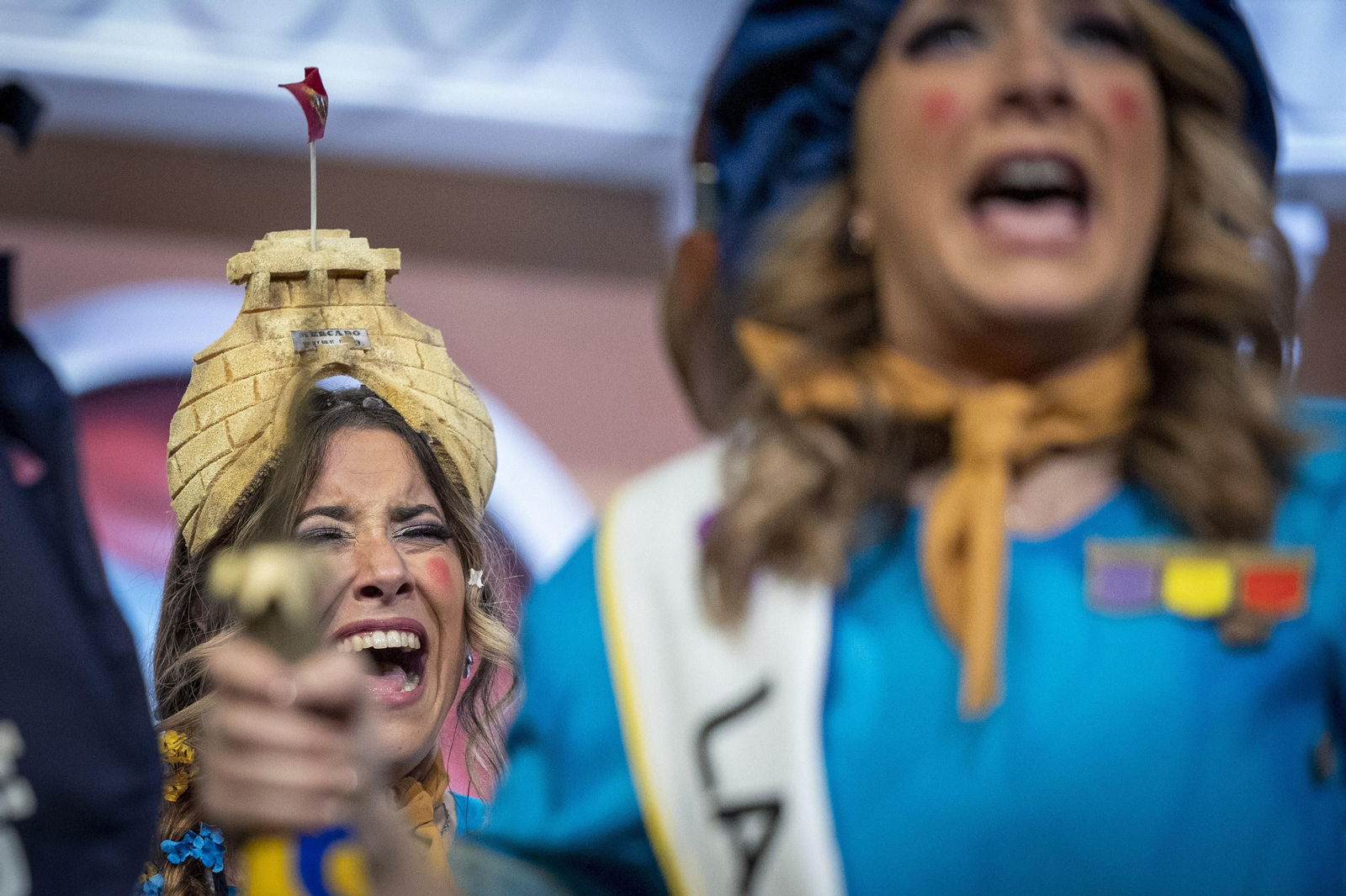 Comparsa 'El cantón independiente (que vivan las mujeres de Cai)'