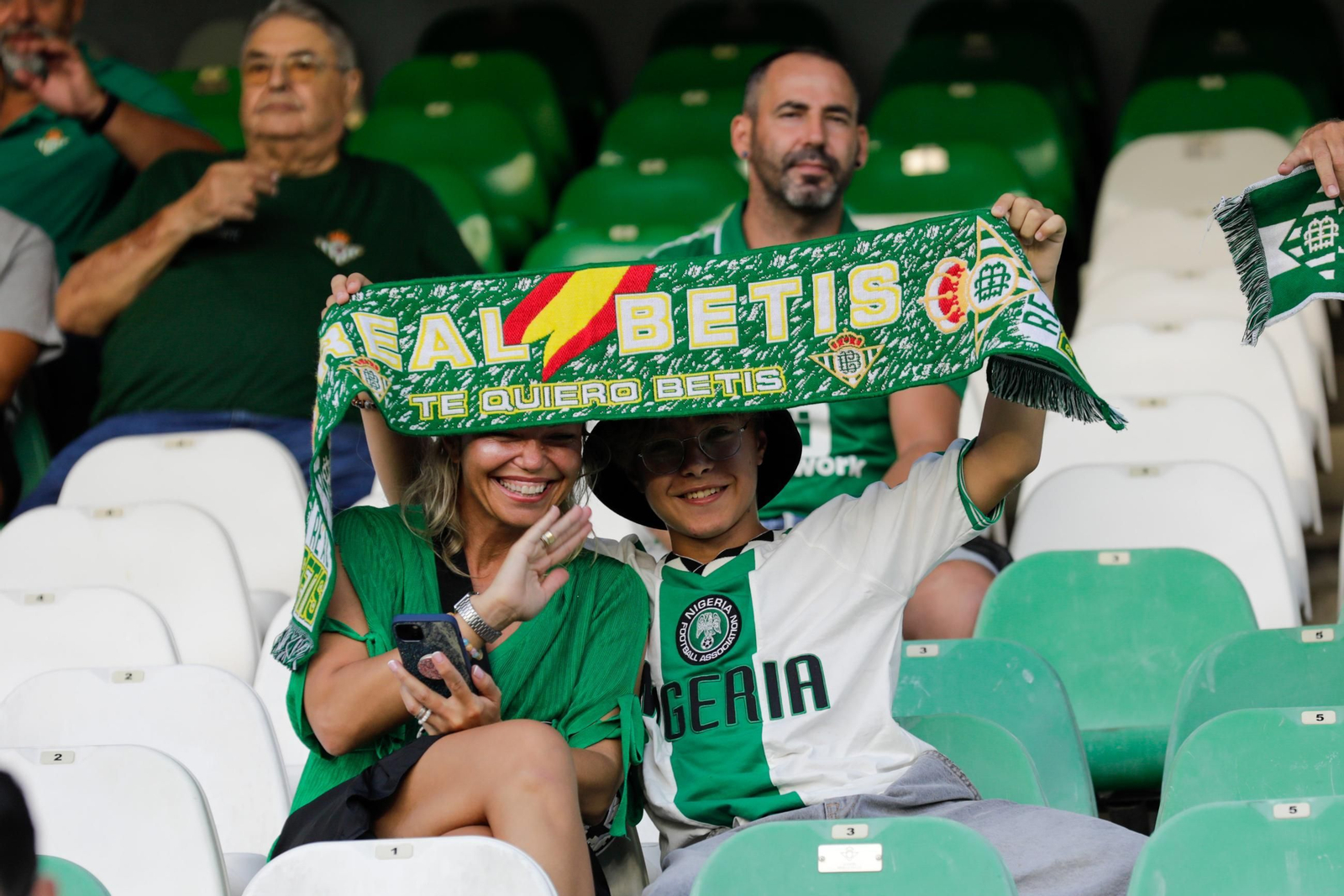 Búscate en el partido Real Betis - Kryvbas