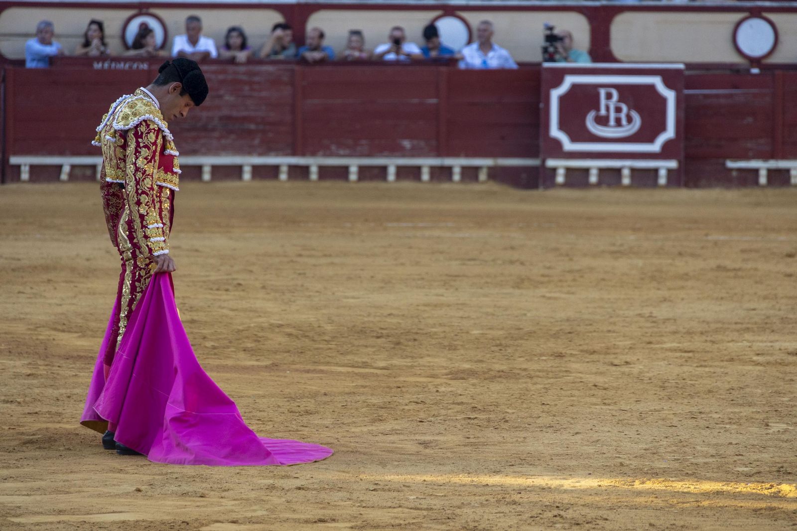 Las imágenes de la corrida de toros en El Puerto: puerta grande para Talavante