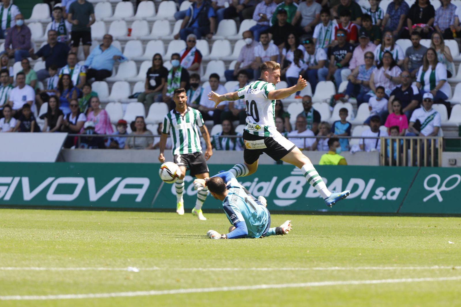 La victoria del Córdoba CF ante el Ceuta, en imágenes