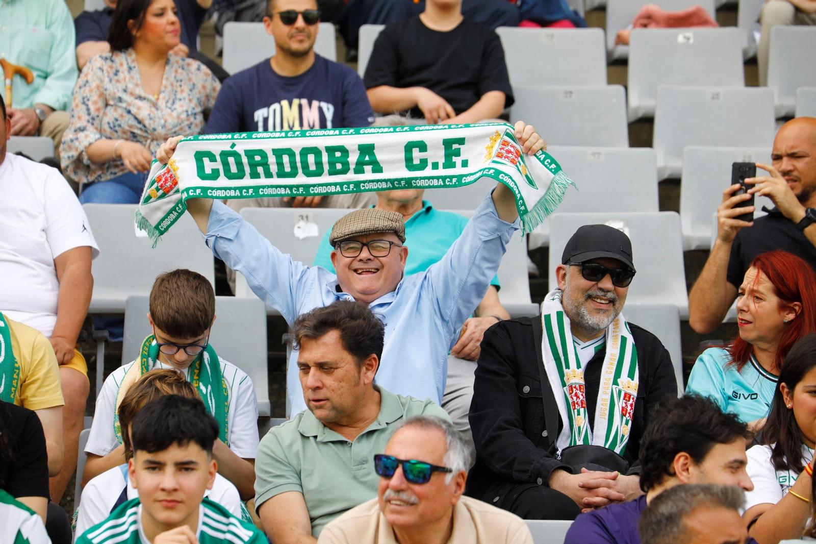 Las mejores fotos del ambiente en El Arcángel para el Córdoba CF - San Fernando