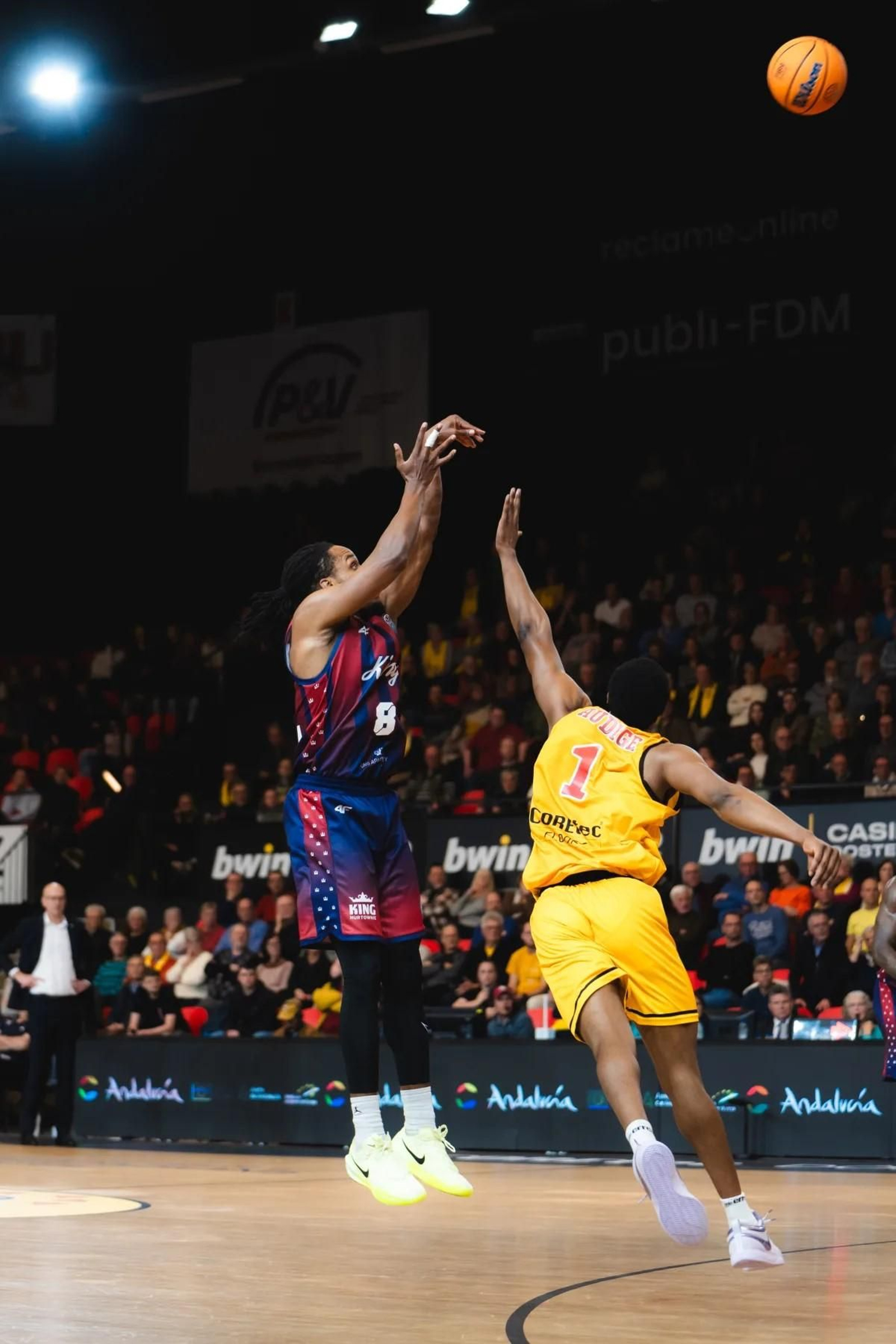 El Filou Oostende derrota al King Szczecin en el otro partido del grupo del Unicaja