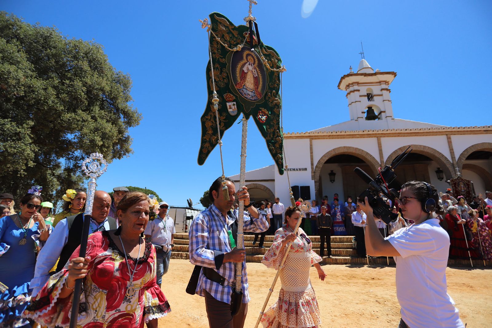 Imágenes de la presentación de las hermandades filiales ante la Virgen de Montemayor