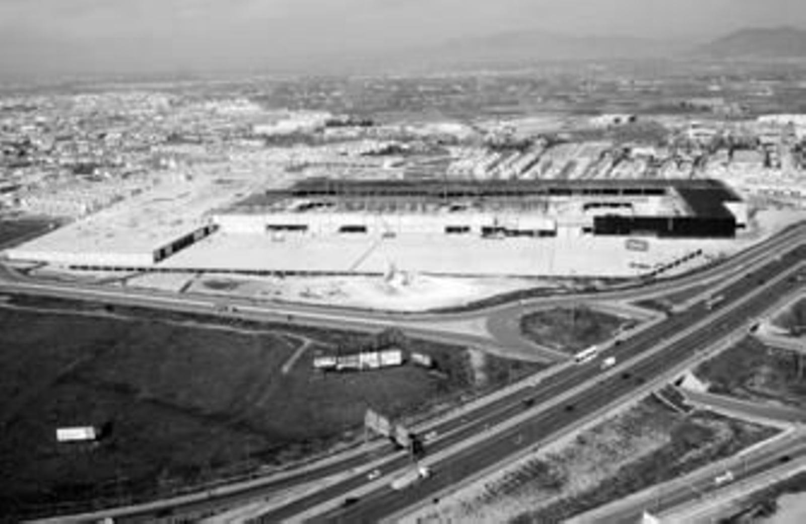 Las obras del Nevada, ahora paralizadas, en una fotografía de hace unos días.