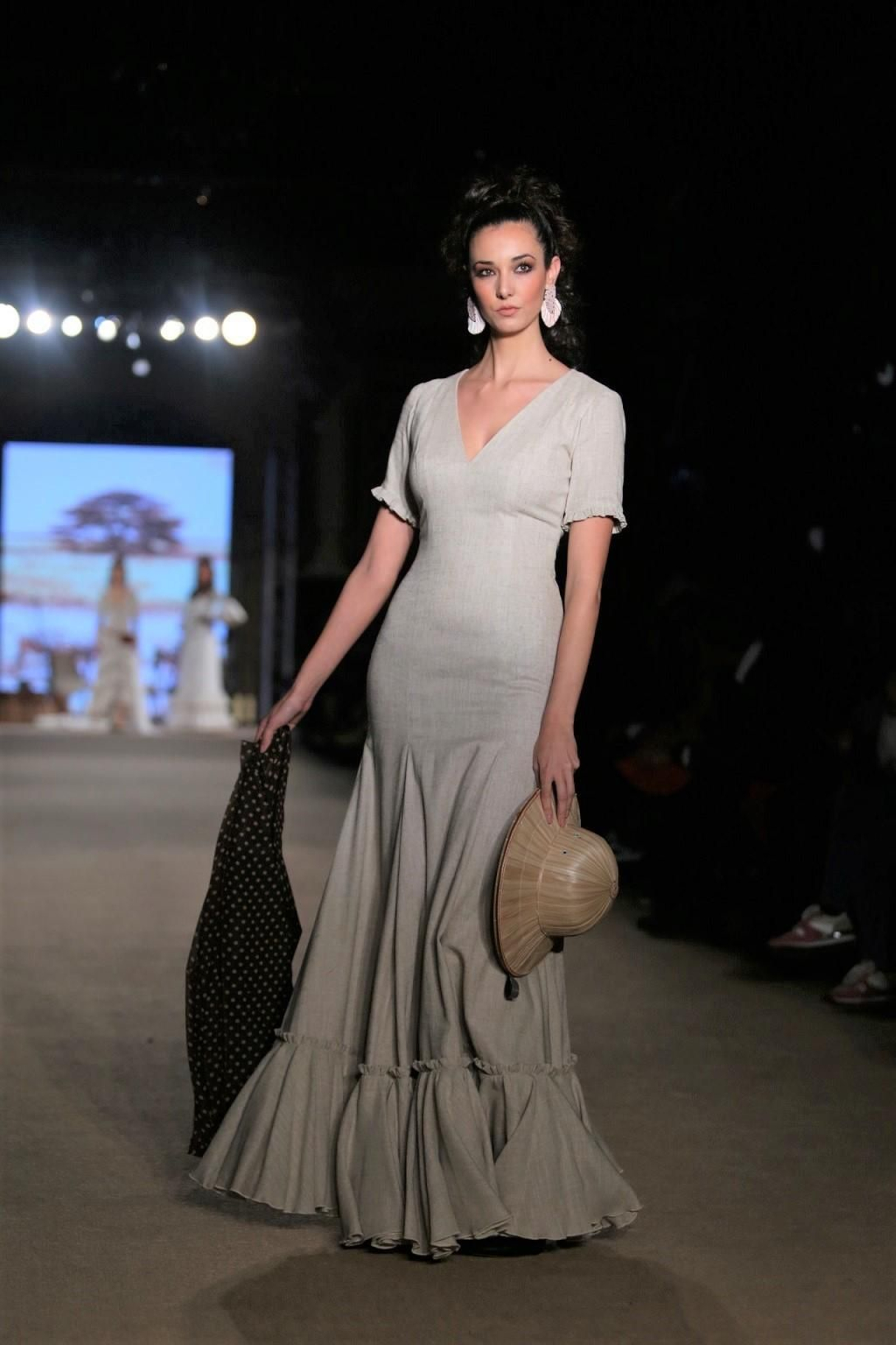 Manuela Martínez, fotos del desfile en We Love Flamenco 2019