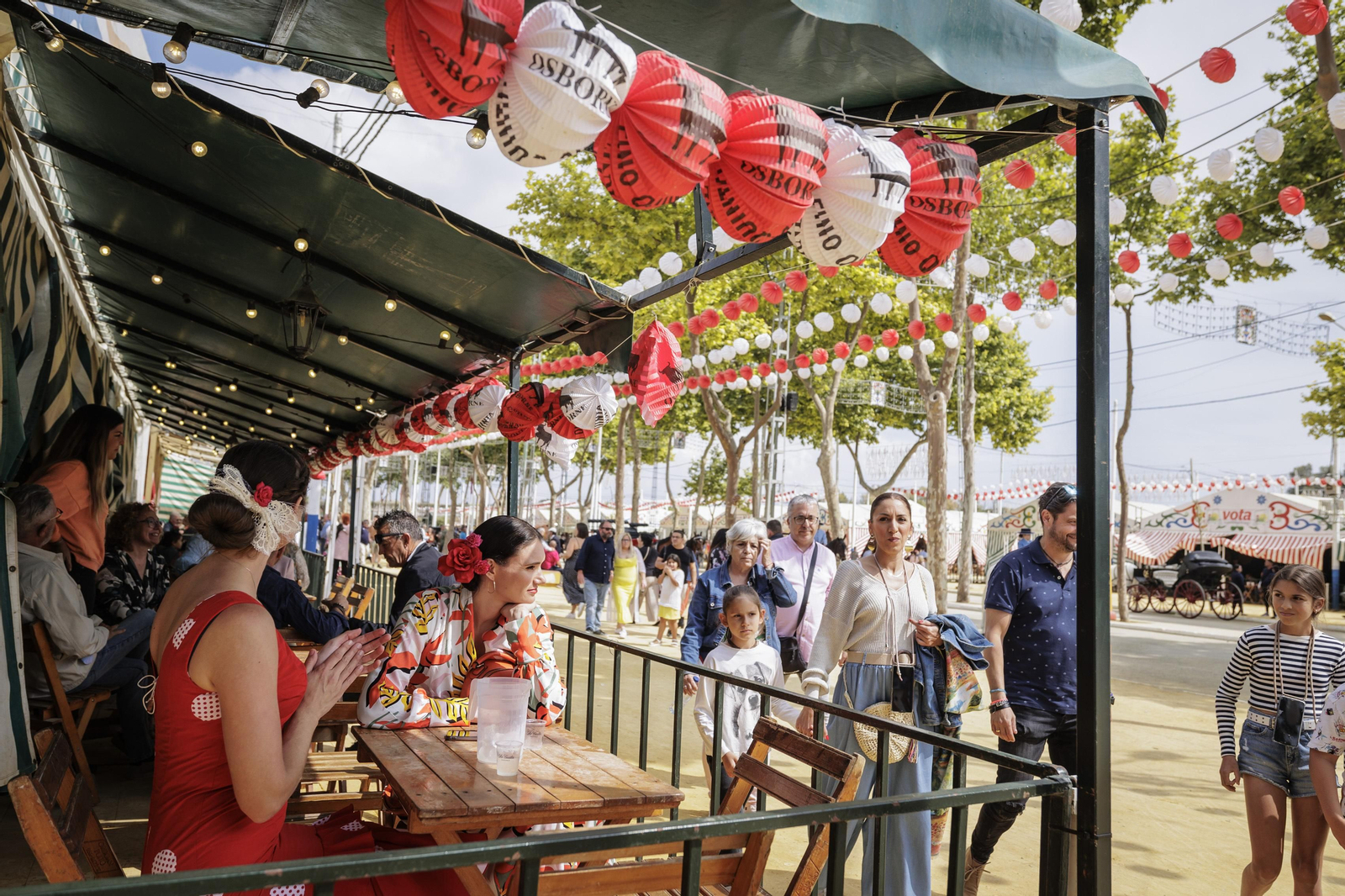 Búscate en las imágenes del lunes de Feria en El Puerto de Santa María.