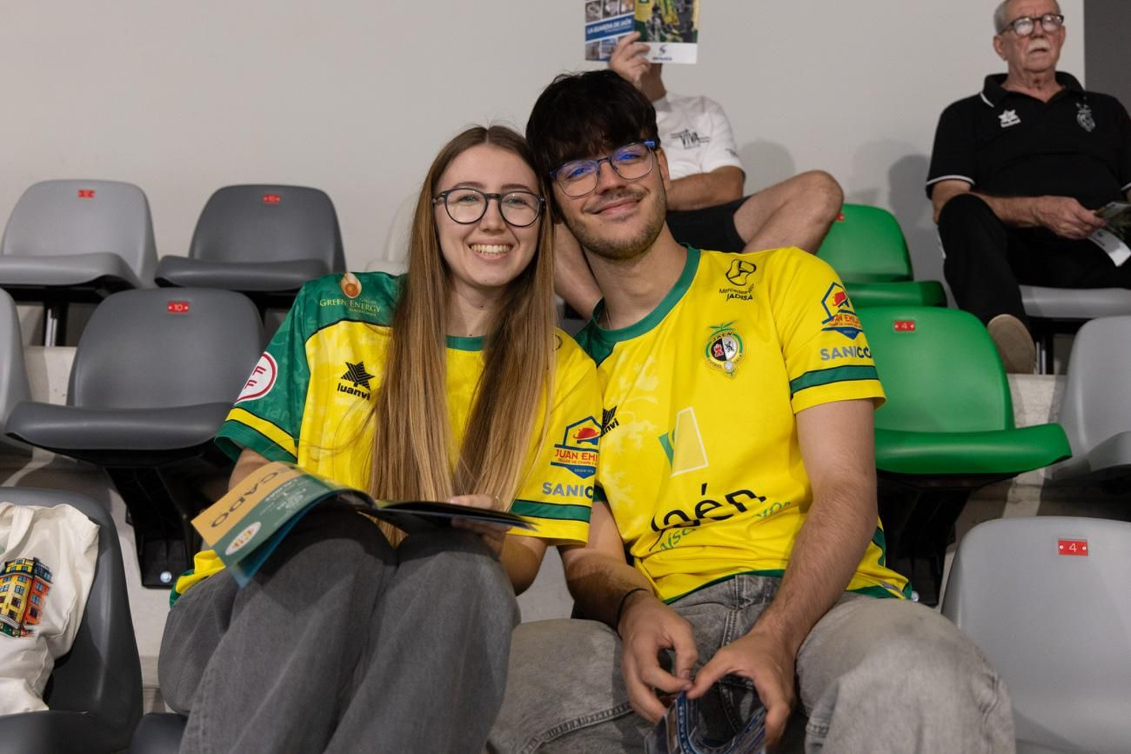 Las mejores imágenes de la amplia victoria del Jaén Paraíso Interior FS sobre O Parrulo Ferrol