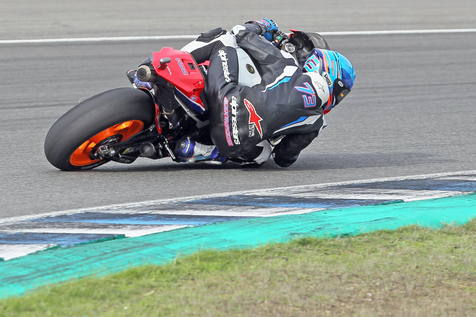 Primer día de los equipos de MotoGP en Jerez