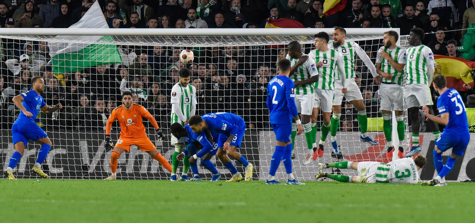 Las imágenes del Real Betis-Rangers FC